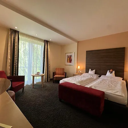 Koehlers Forsthaus Wellness & Genuss 4* آوريش