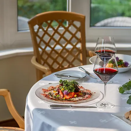 Koehlers Forsthaus Wellness & Genuss فندق 4*